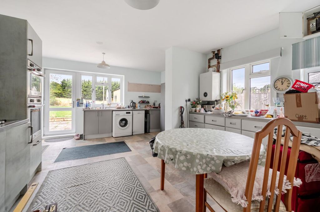 Property photo 3 of 18 1520623-6-1A08c83E60Ac0.Jpg