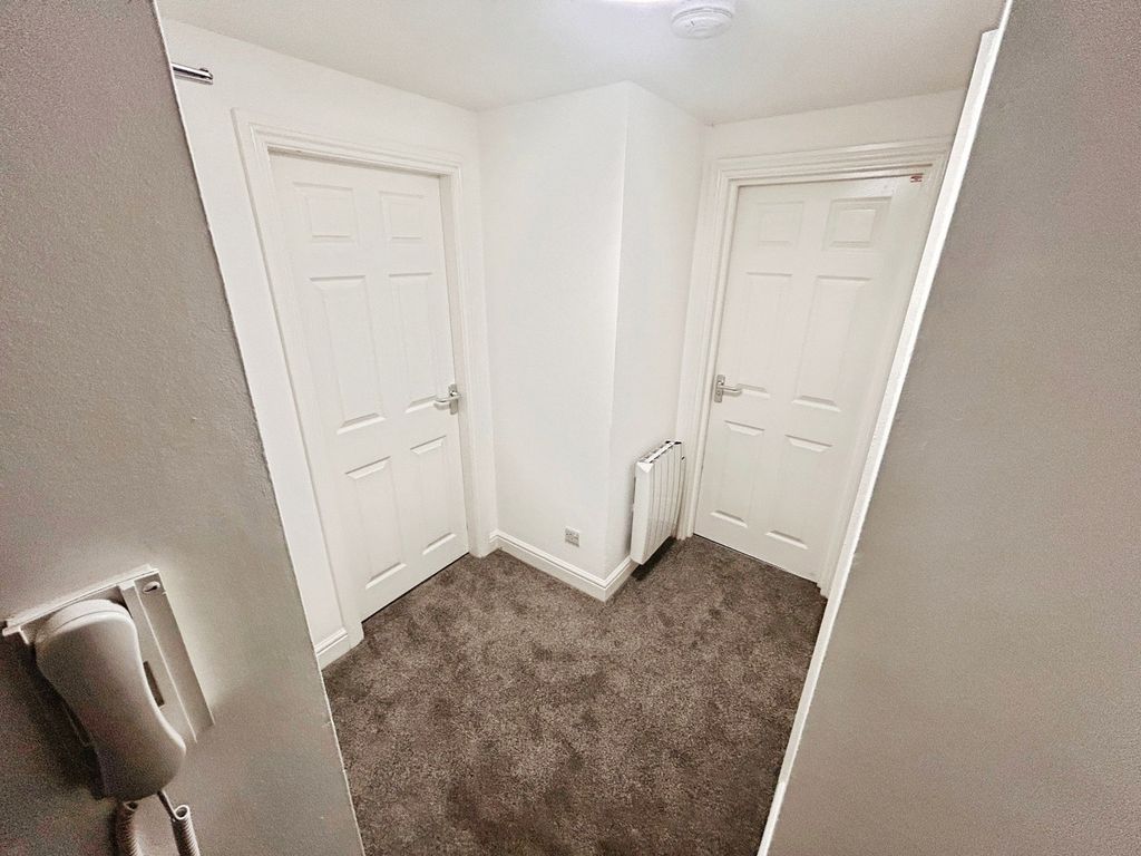 Property photo 3 of 16 Photograph