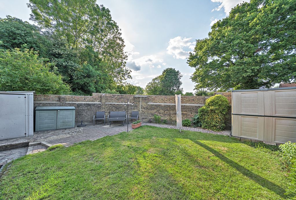 Property photo 3 of 11 5-68237Ff3c038c-1...