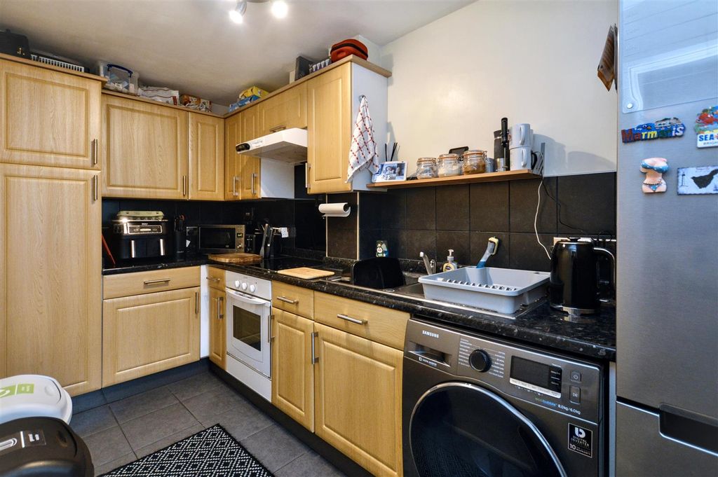 Property photo 2 of 8 Dsc_0417.Jpg