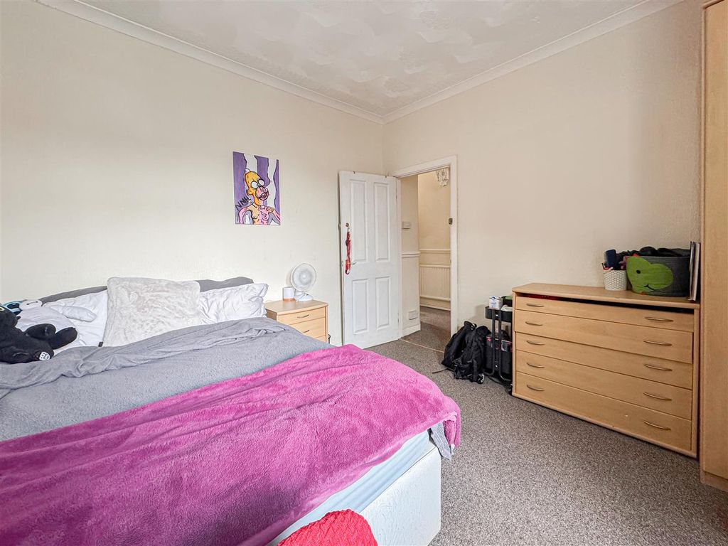 Additional image 8 of Room to rentQueen Street, Treforest, Pontypridd CF37
