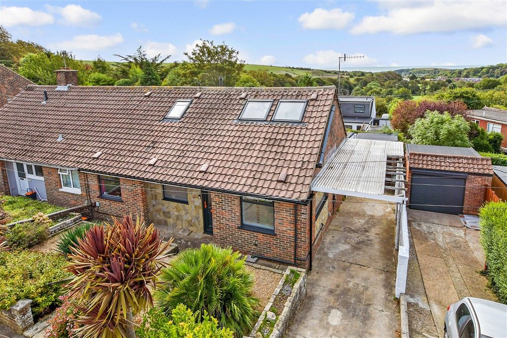 Property photo 1 of 17 External (Web)