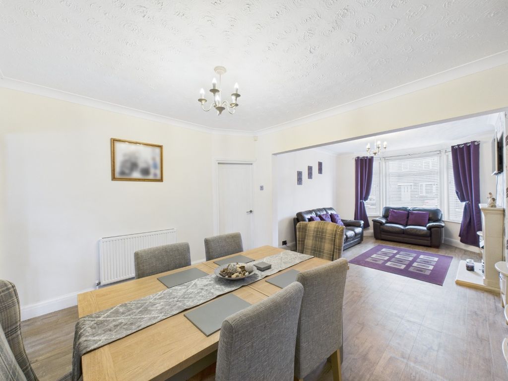 Property photo 2 of 18 4134164