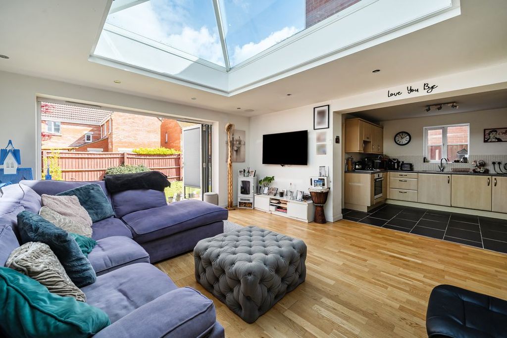 Property photo 2 of 20 14425321169E0Bf72Bda08