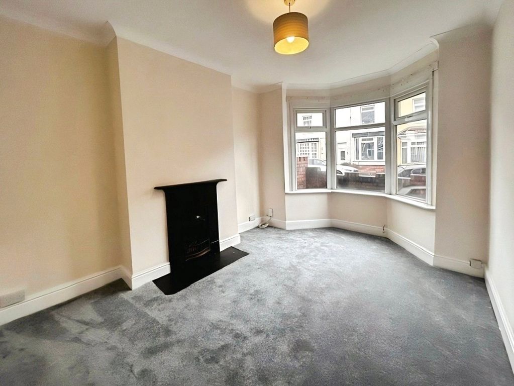 Property photo 2 of 15 Picture No. 14
