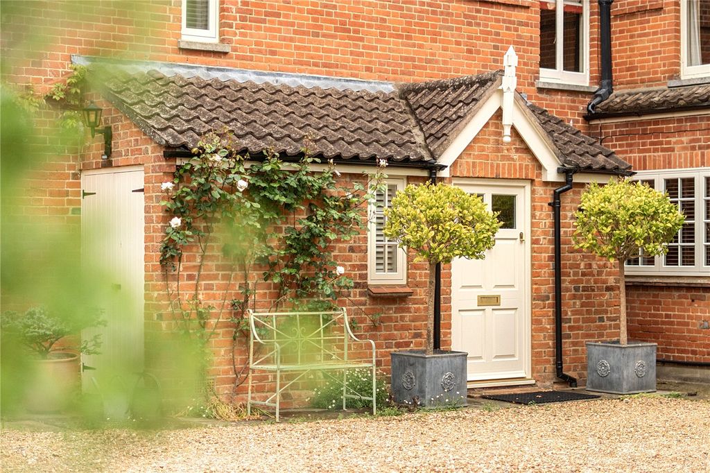 Property photo 3 of 24 Picture No. 45