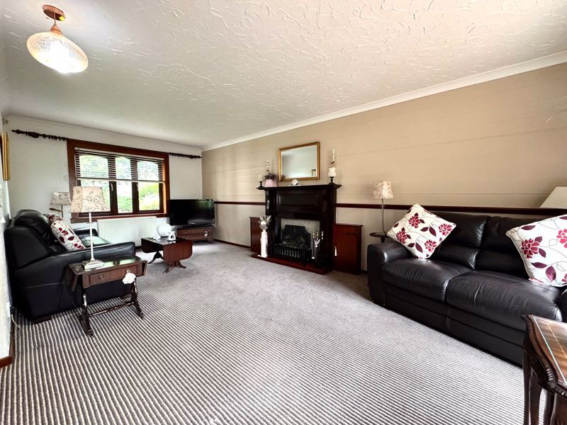 Property photo 3 of 14 Photo 8