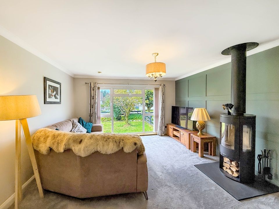 Property photo 2 of 30