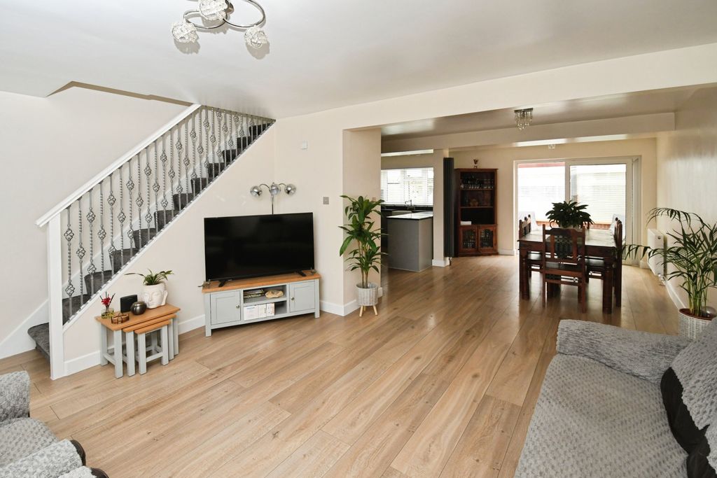 Property photo 2 of 18 Dsc_9962