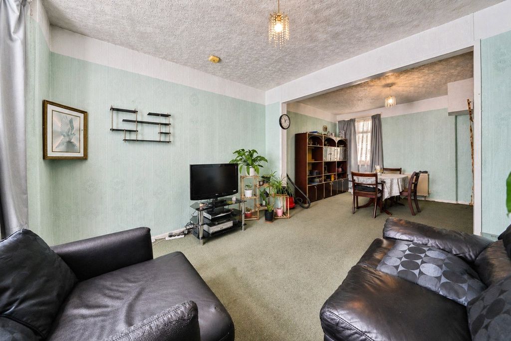 Property photo 3 of 13 Picture No. 41
