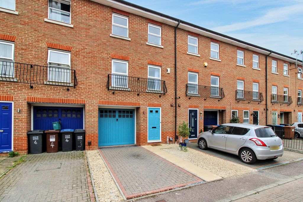 Property photo 1 of 36 Front