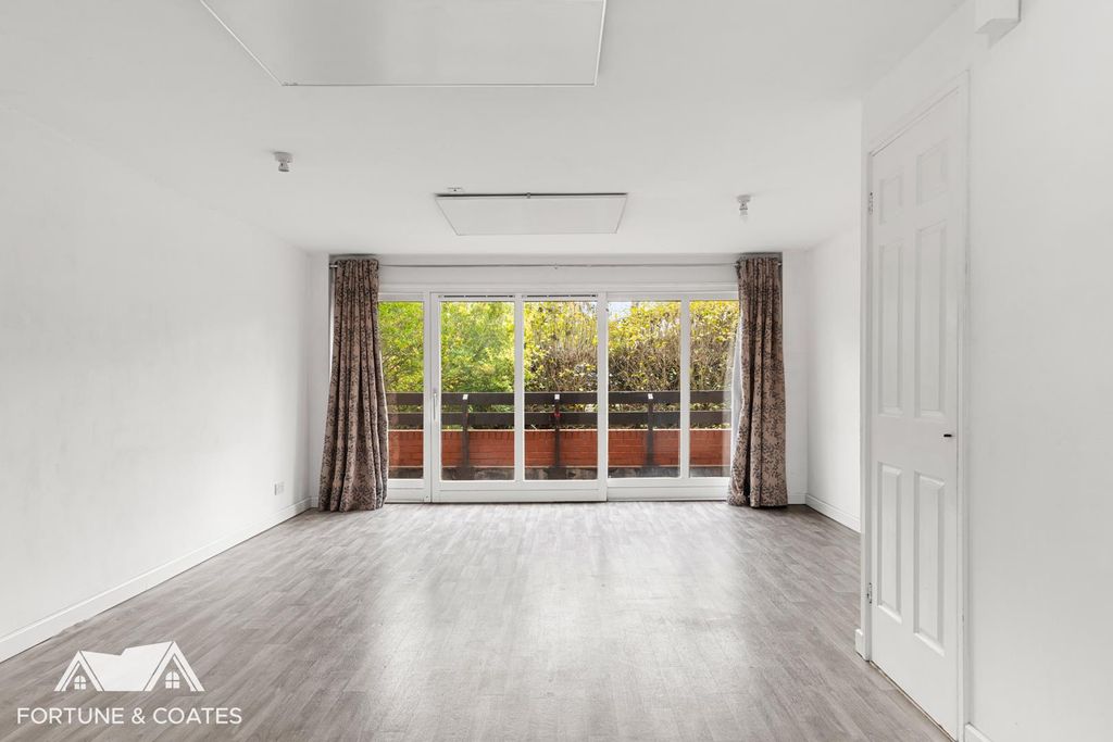 Property photo 3 of 18 Netteswellorchard_1.Jpg