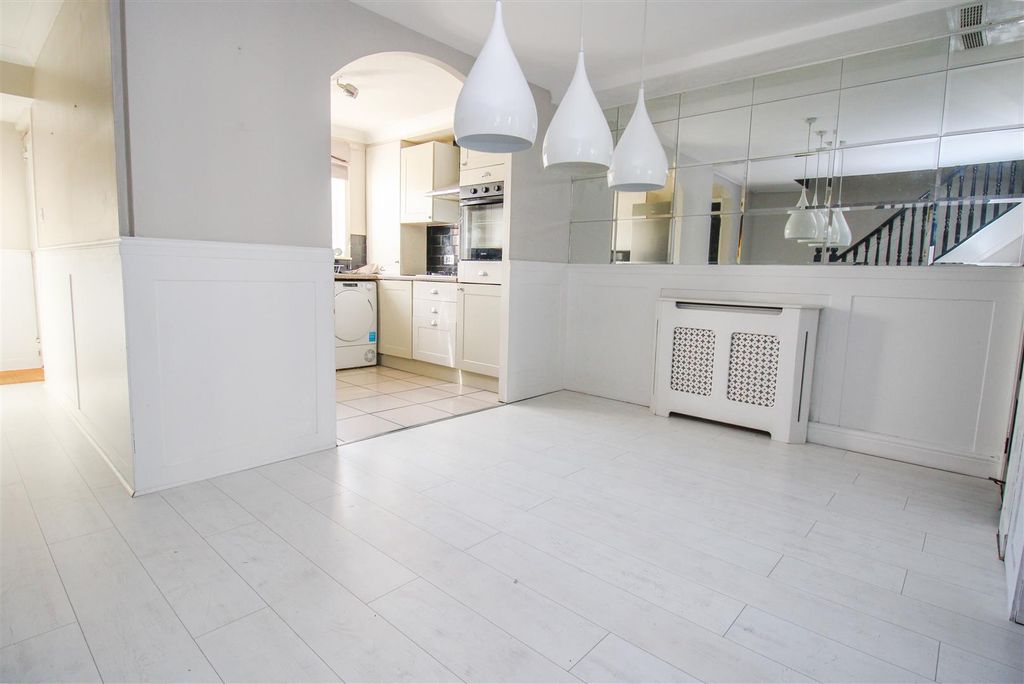 Property photo 3 of 16 Img_4941.Jpg