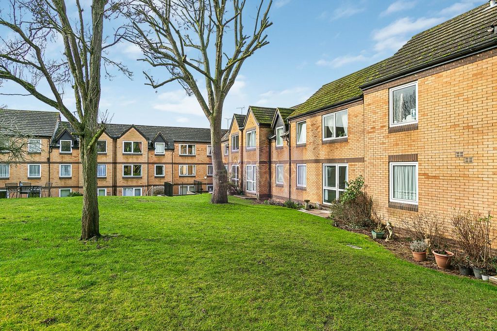 Property photo 1 of 10