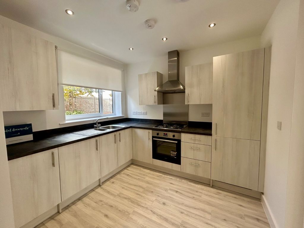 Property photo 3 of 13 Picture No. 13