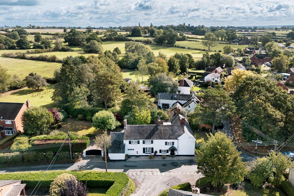 Property photo 1 of 42 Aerial