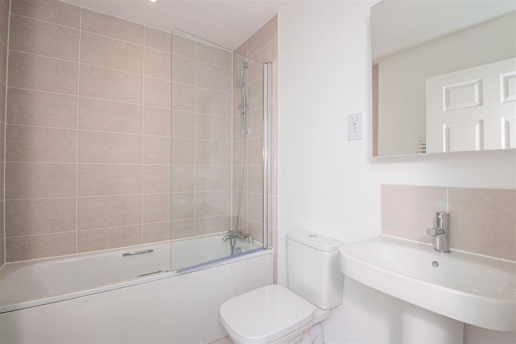 Property photo 3 of 17 13Sim_10.Jpg