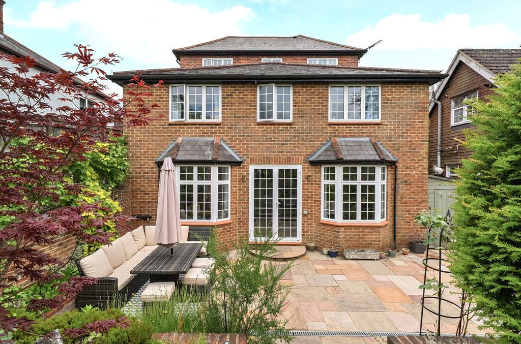 Property photo 1 of 27 Picture No. 76