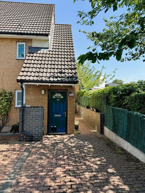 Property photo 1 of 5