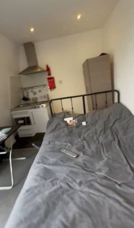 Property photo 1 of 5