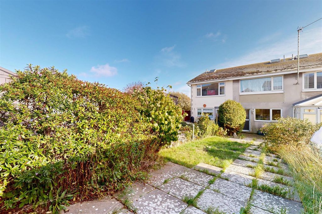 Property photo 2 of 12 29-Greenways-09152025_094034.Jpg