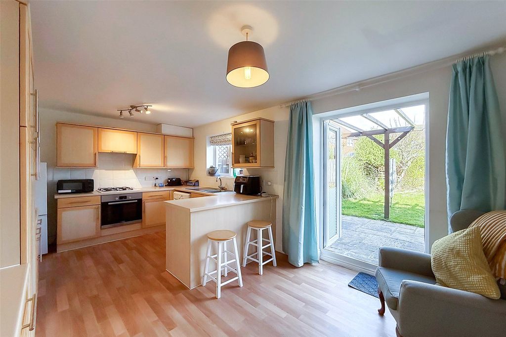 Property photo 3 of 23 Picture No. 07