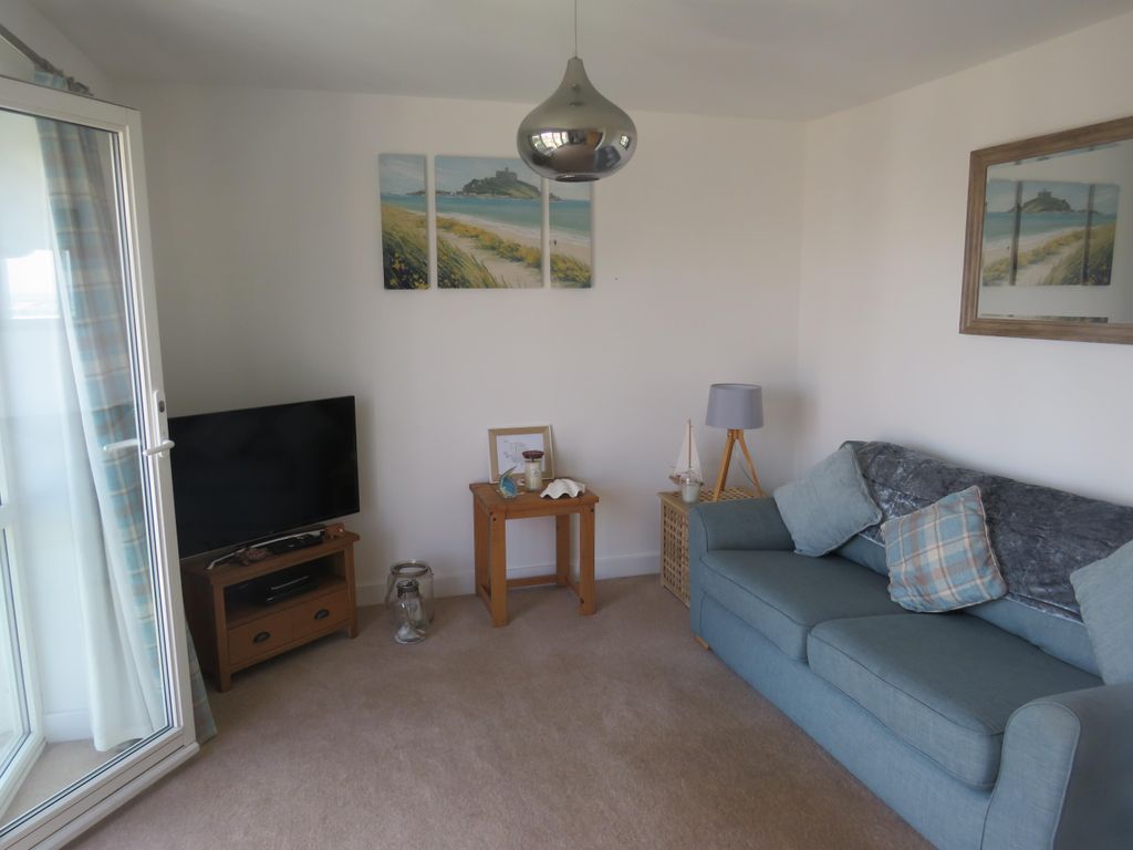 Property photo 3 of 12 Living Room