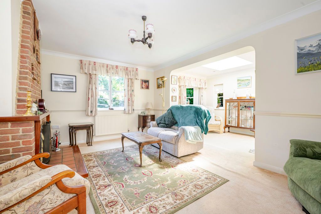 Property photo 2 of 19 Photo 8