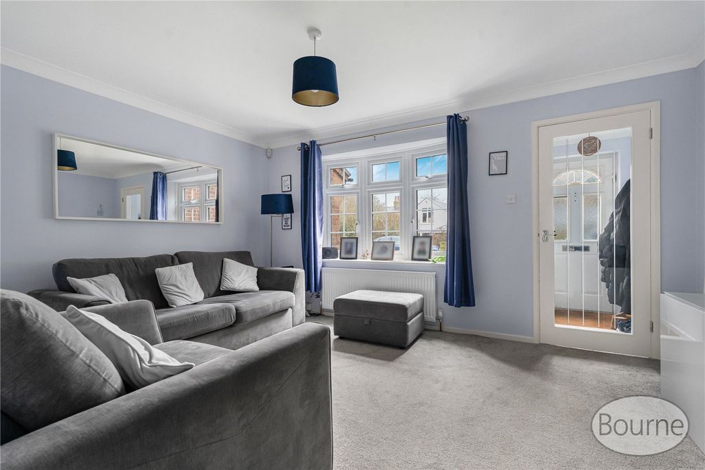 Property photo 2 of 21 Picture No. 51