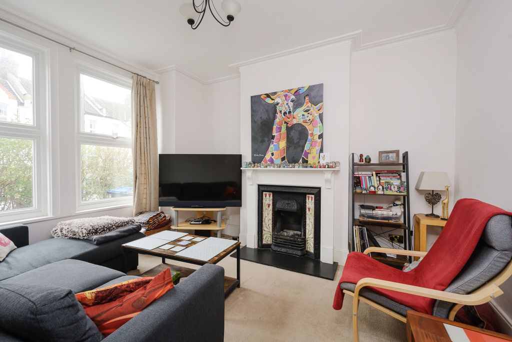 Property photo 2 of 11 Picture No. 10