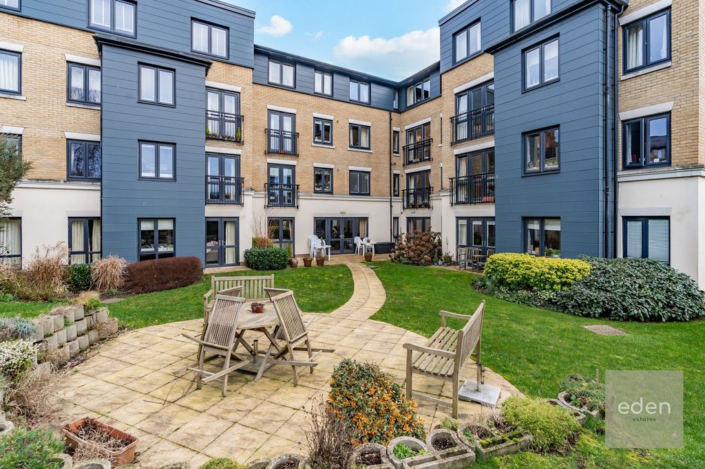 Property photo 1 of 19