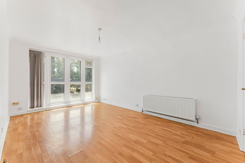 Property photo 1 of 16 Reception Room