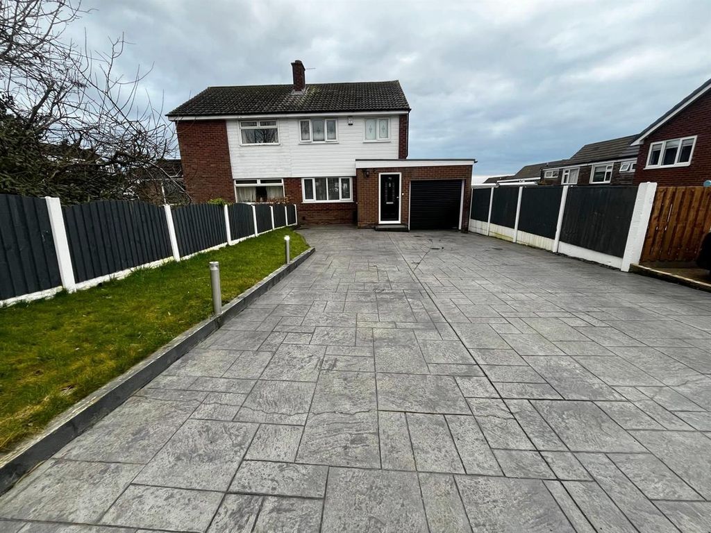 Property photo 1 of 19 Image.Png
