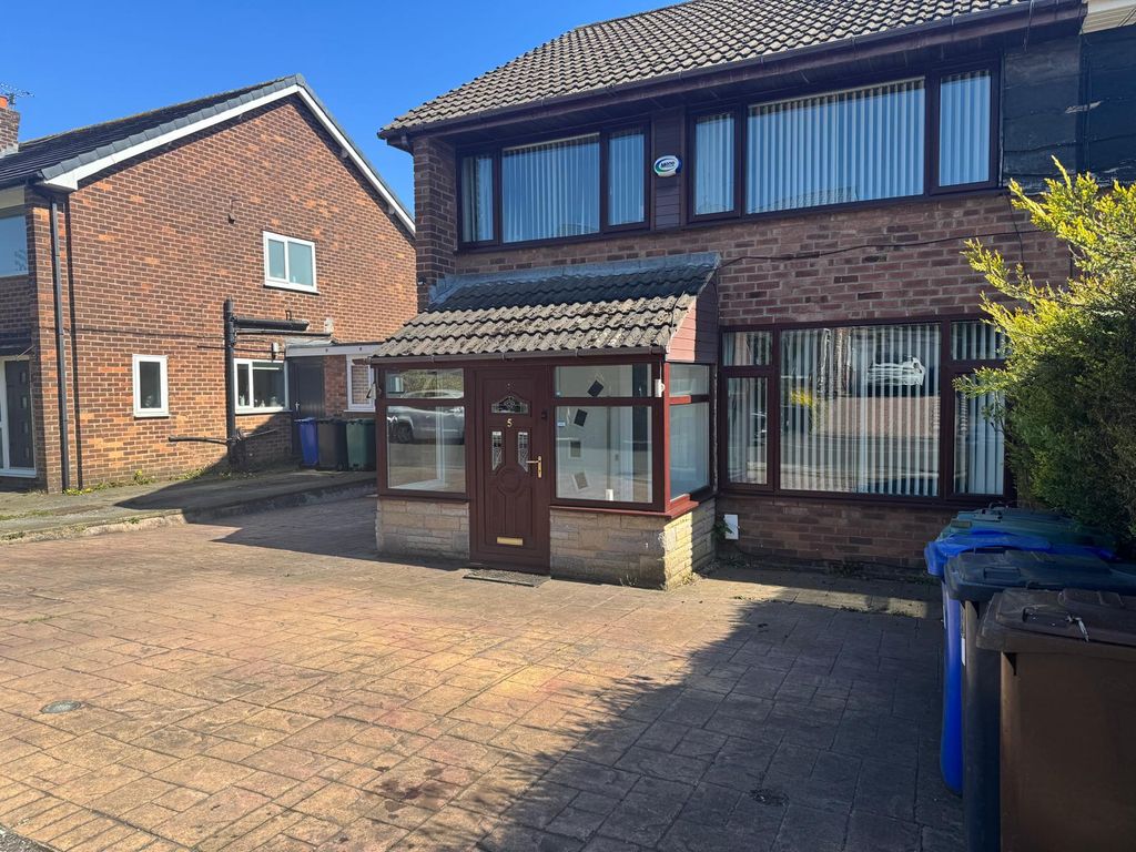 Property photo 2 of 42