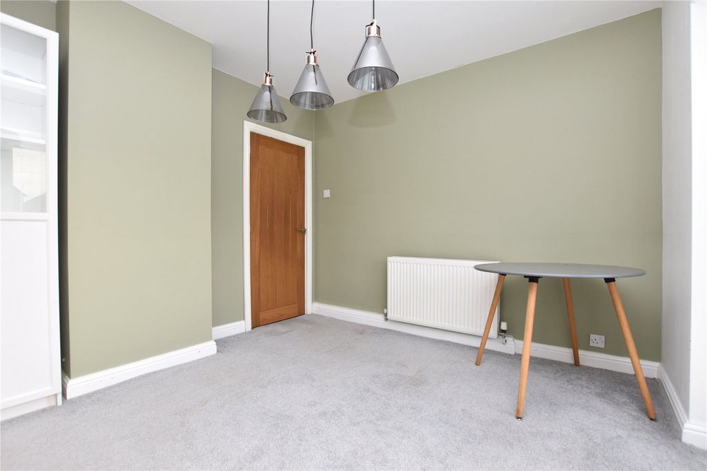 Property photo 3 of 29 Picture No. 14