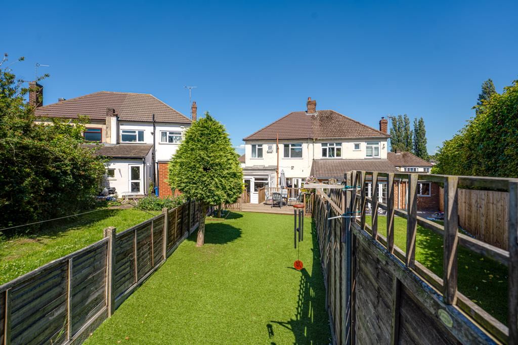 Property photo 2 of 31 13 Bowhill, Kettering (31 Of 33).Jpg