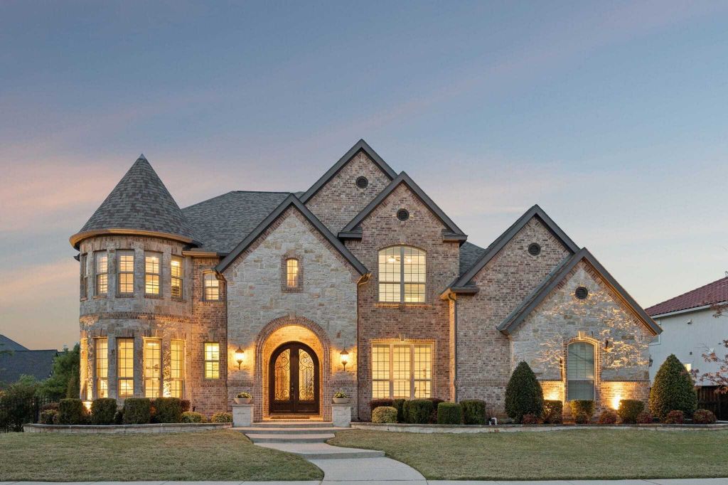 Property photo 1 of 31