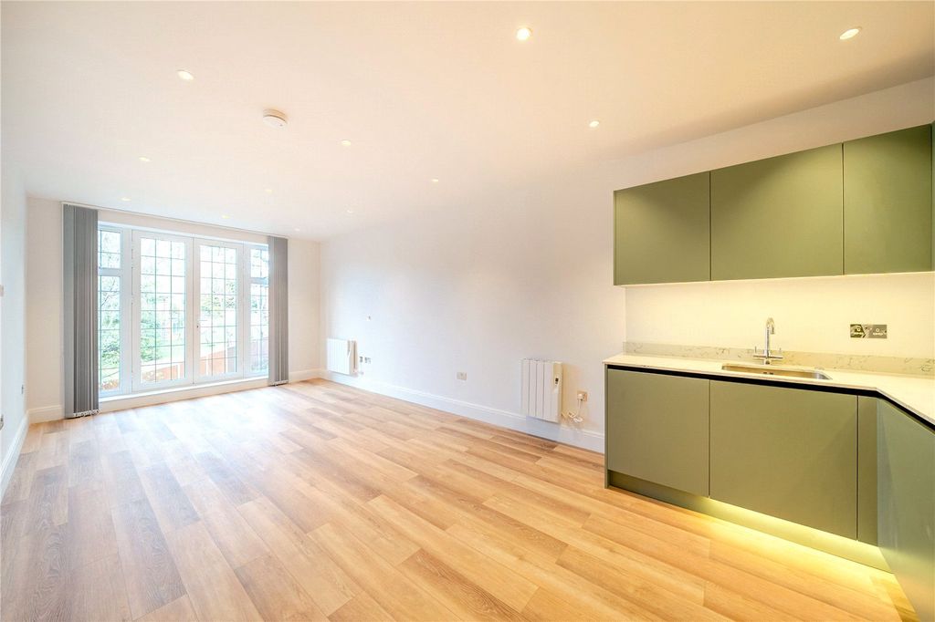 Property photo 1 of 11 Picture No. 06