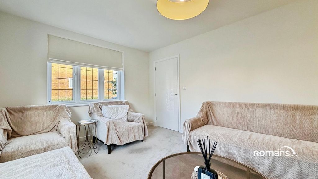 Property photo 3 of 18 Picture No. 15