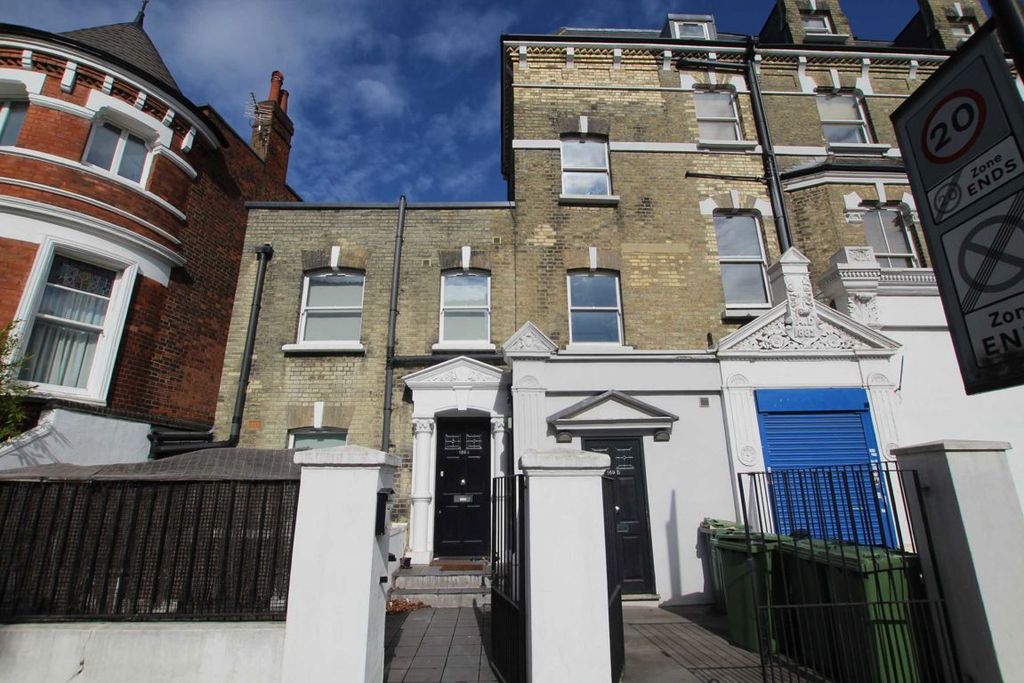 Property photo 1 of 4