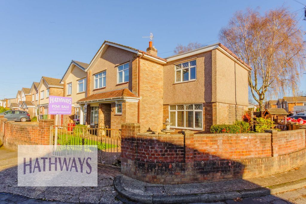 Property photo 1 of 52