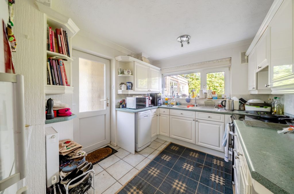 Property photo 3 of 20 1512837-15-1A05c627Ea2c1