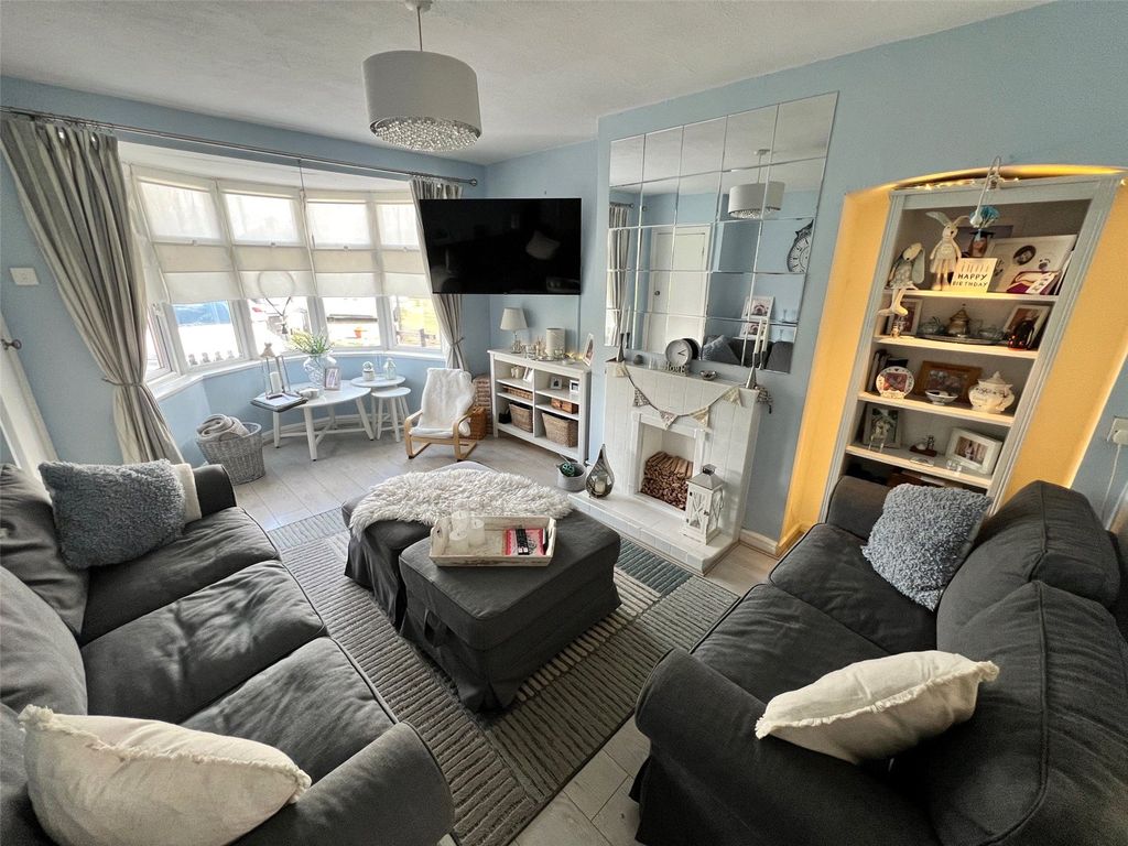 Property photo 3 of 12 Picture No. 04