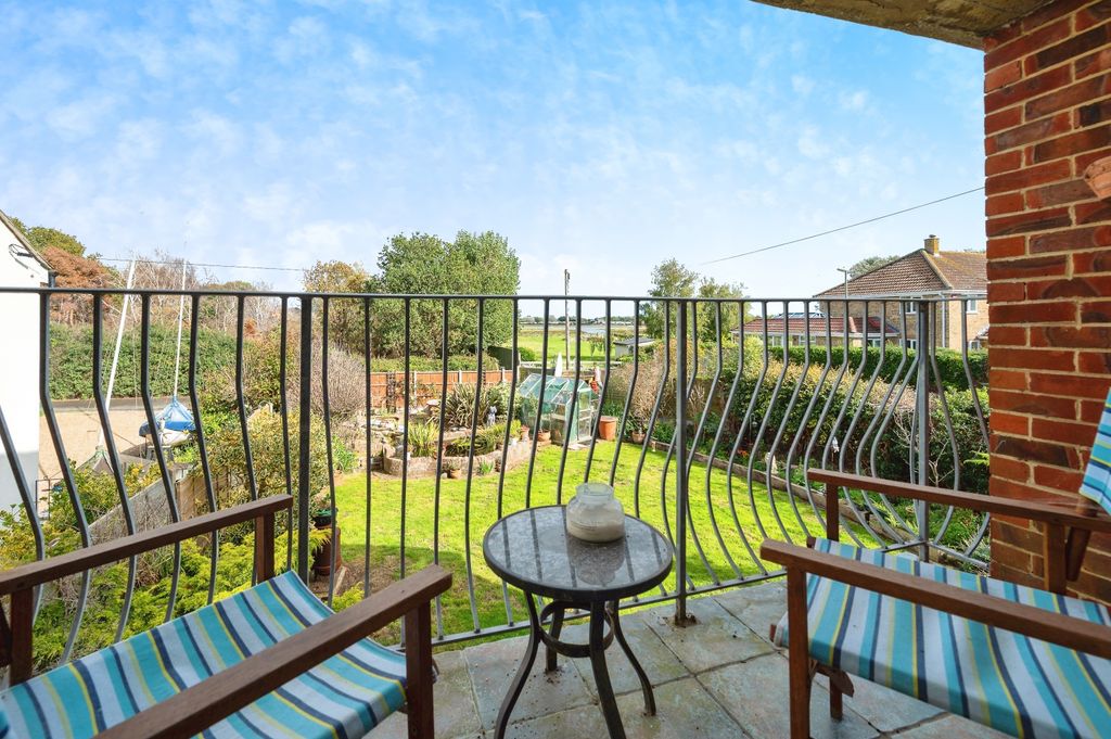 Property photo 2 of 25 Photography