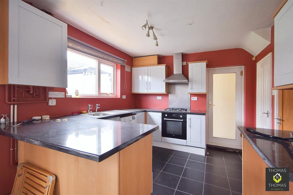 Property photo 2 of 8 Dsc_0466 (1).Jpg