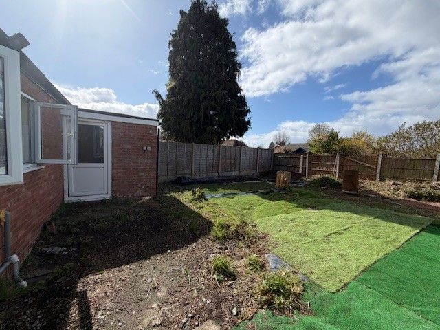 Property photo 3 of 9 Garden