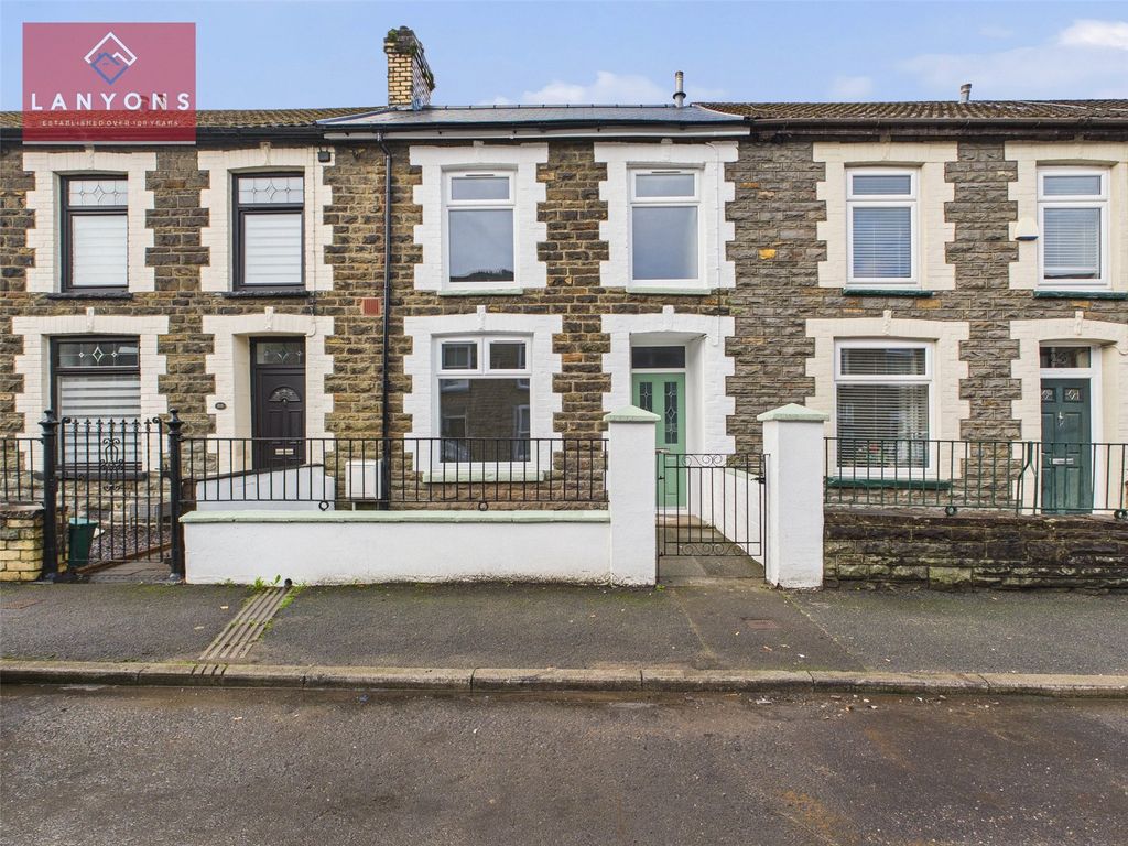 Property photo 1 of 16 Picture No. 32