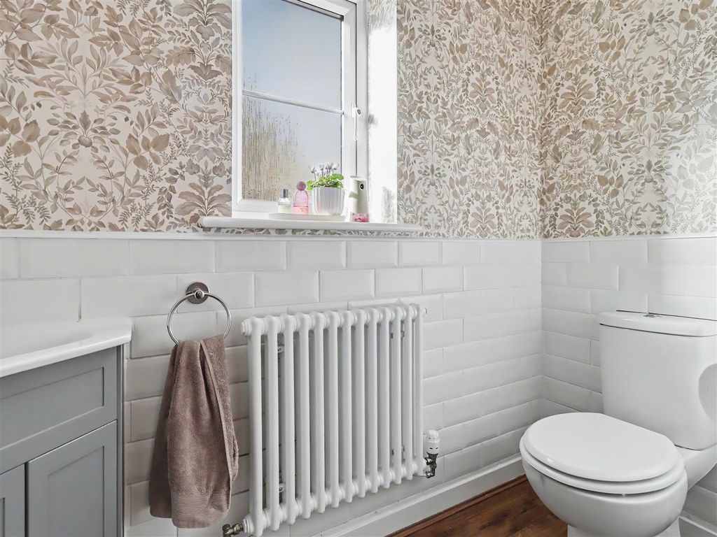Property photo 3 of 20 wc