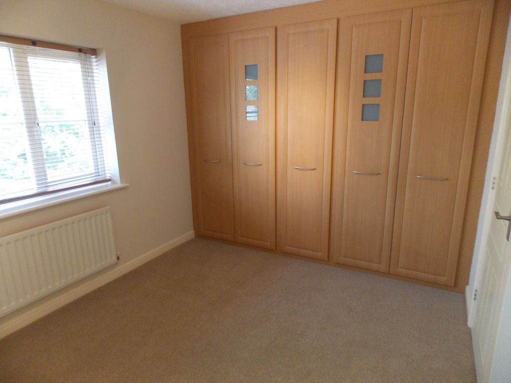 Property photo 3 of 13 Emersons Green Colliers Break 105 Wardrobes