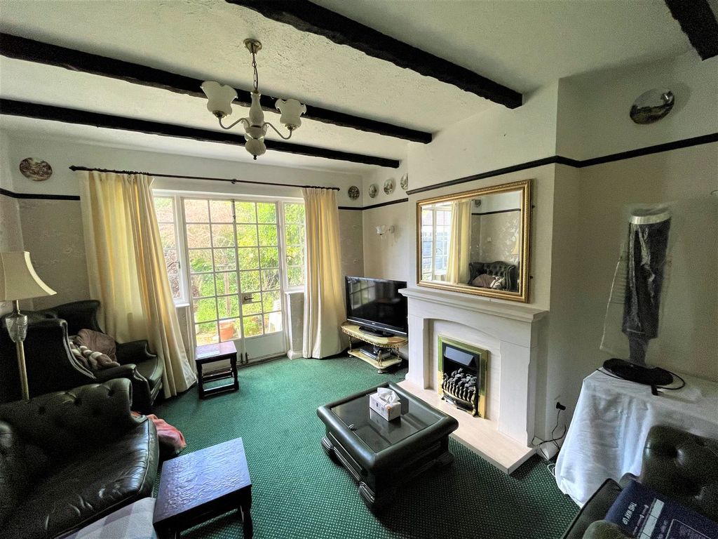 Property photo 2 of 13